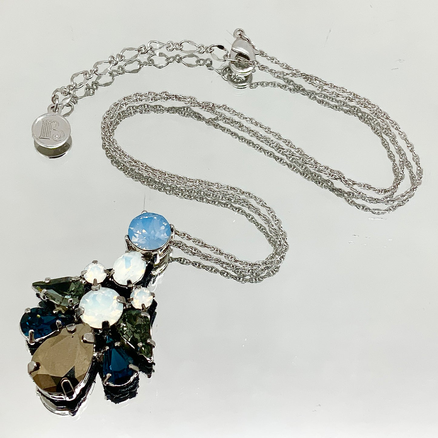 *Opal w/ Silver Night Evening Jewelry Set